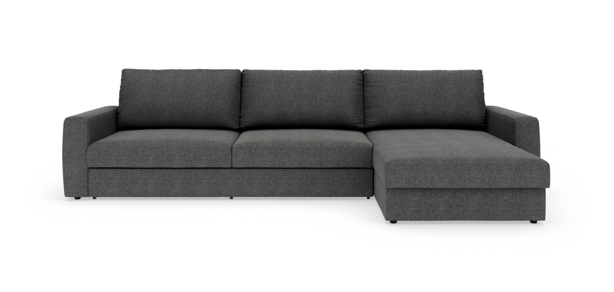 Mørkegrå hjørnesofa med højrevendt chaiselong, enkel lige design og tre ryghynder, frilagt på hvid baggrund.