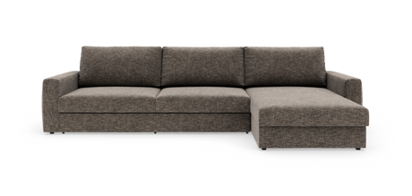 Brungrå hjørnesofa i stof med chaiselong til højre, set forfra på hvid baggrund.