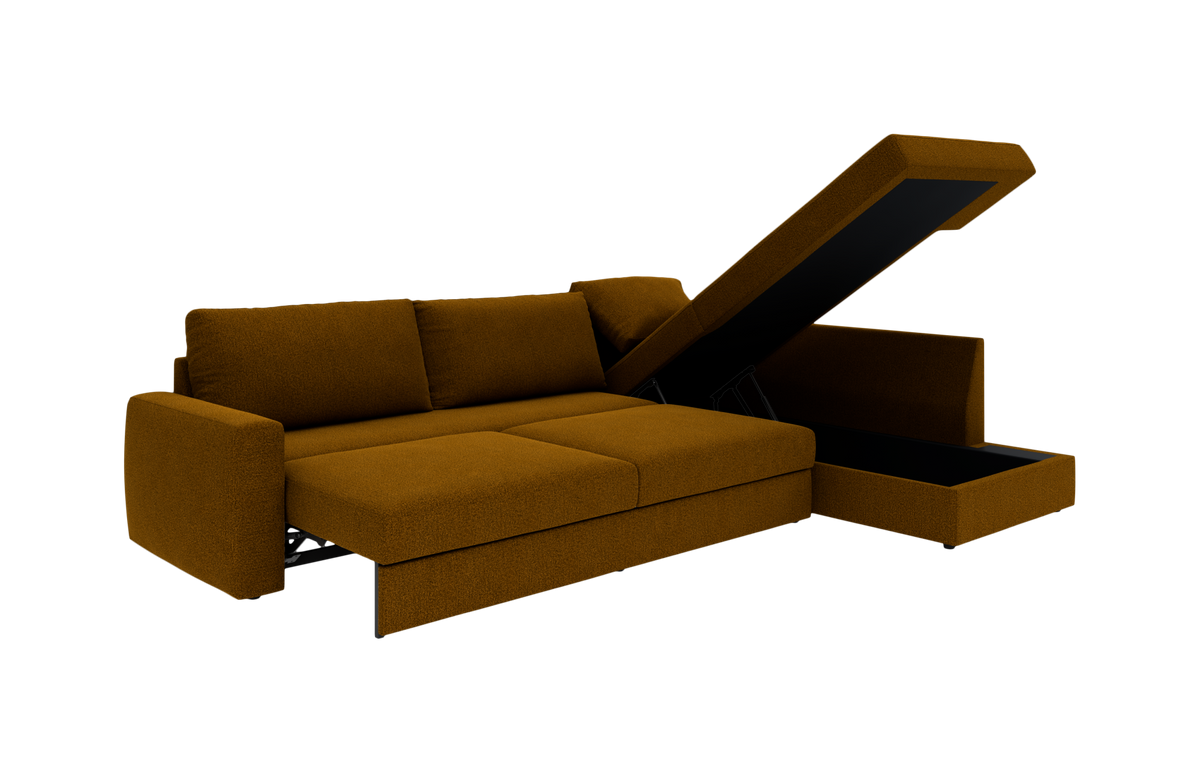 Modulsofa i sennepsgul/brun tekstil med chaiselong og opklappelig opbevaring, fotograferet i studie.