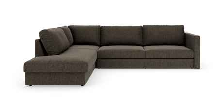 Mørkebrun L‑sofa i stof med venstre chaiselong og lige højre armlæn, minimalistisk design.