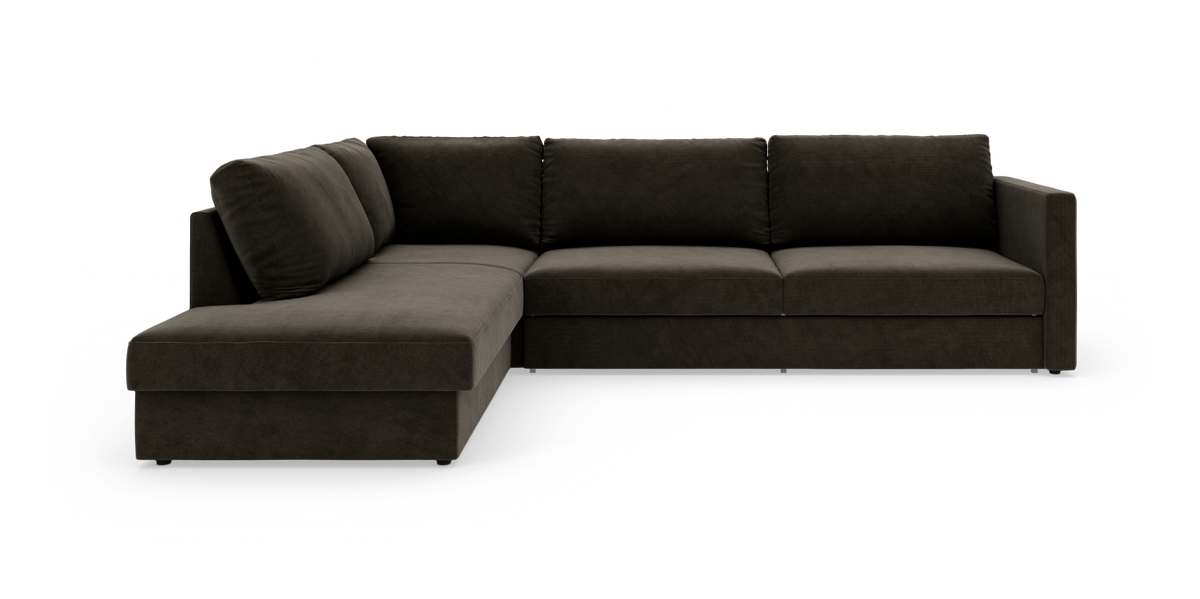 Mørkebrun L‑formet hjørnesofa med venstrevendt chaiselong, fritlagt på hvid baggrund.