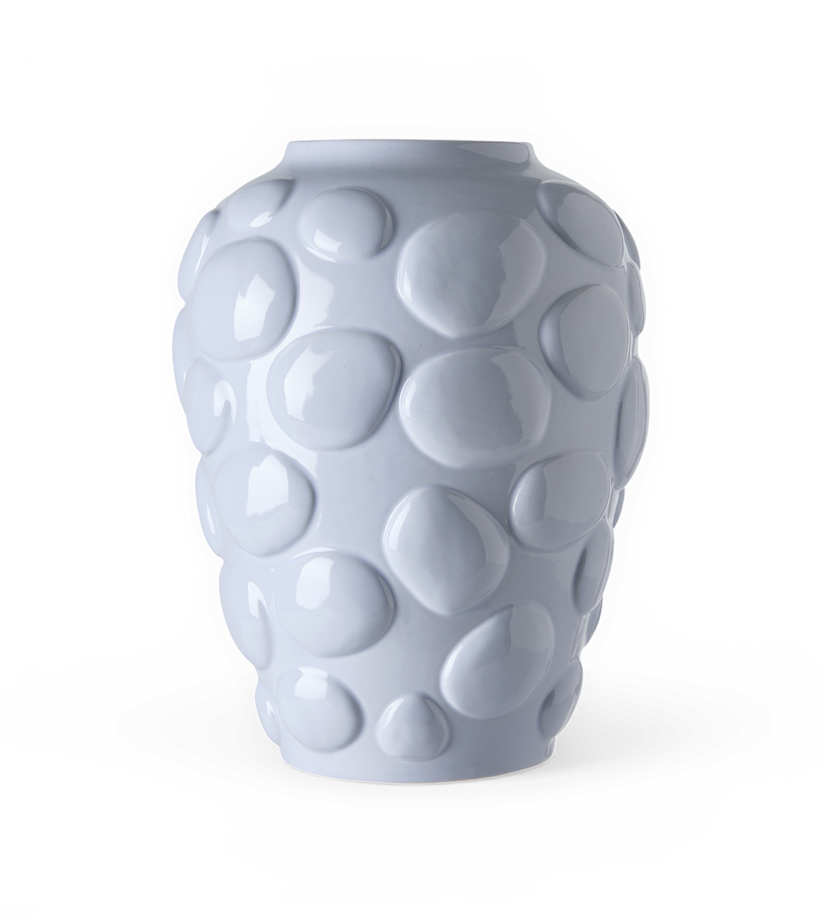 Hvid glaseret vase med store afrundede reliefprikker i pebble‑struktur.