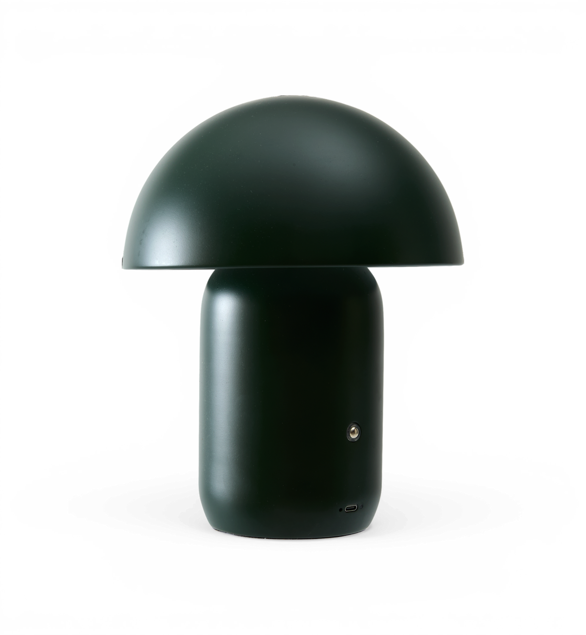 Mørkegrøn svampeformet bærbar bordlampe med metalskærm og USB‑C‑port.