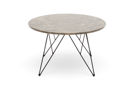 Rundt sofabord med grå marmorplade og sort metalstel i tråddesign.