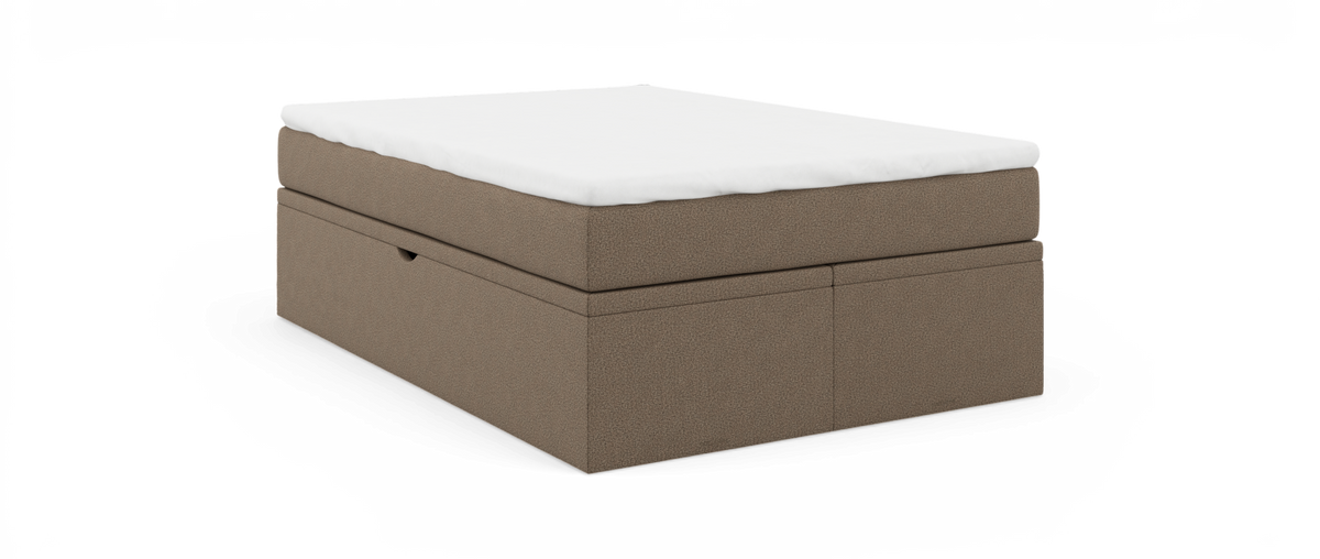 Beige enkeltseng med hvid topmadras, fritlagt i vinkel.