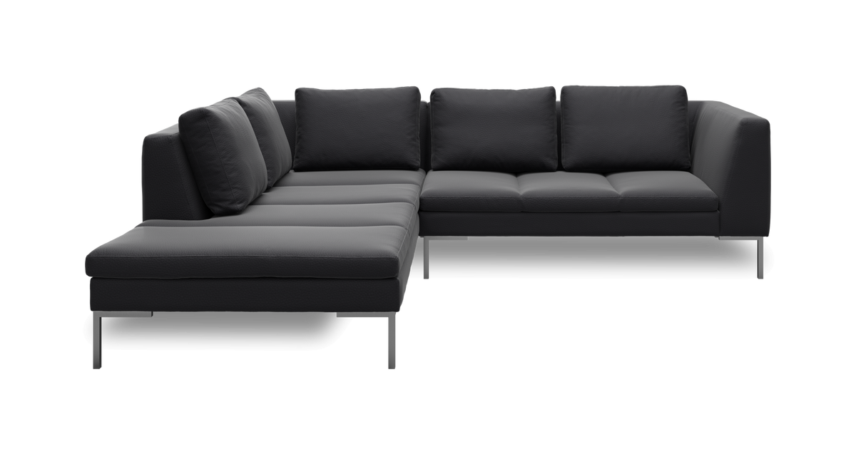 Mørkegrå L-formet modulsofa med chaiselong og metalben, frilagt på hvid baggrund.