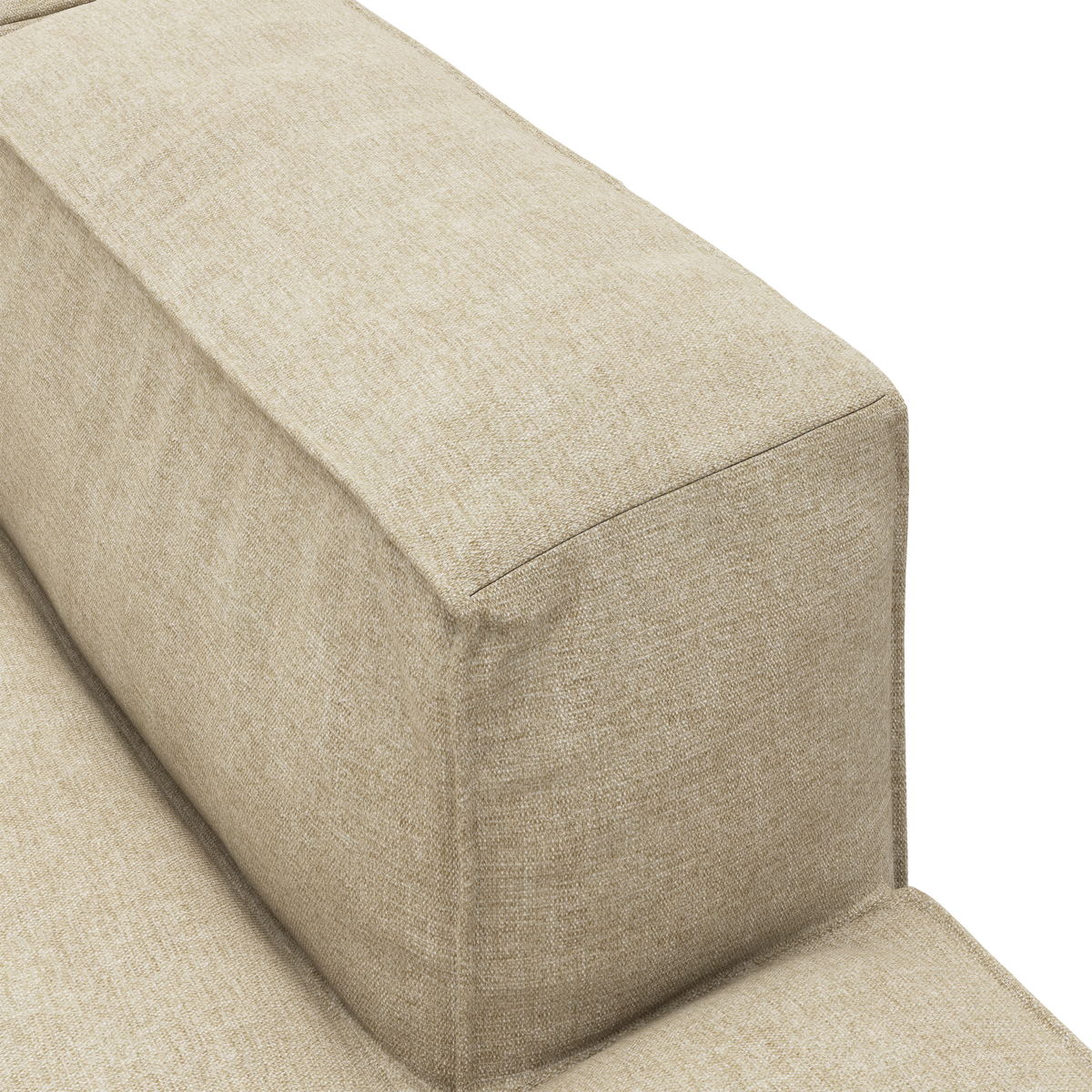 Nærbillede af beige stofbetrukket sofa-modul/armstøtte i neutral tone.
