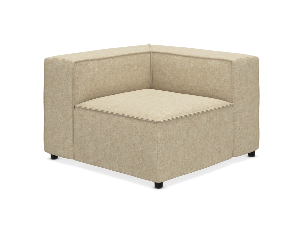 Beige modulært hjørnemodul i stof på hvid baggrund.