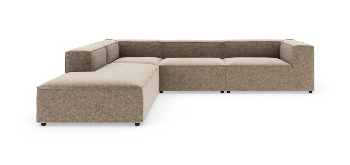 Modulær L-formet sofa i beige/taupe stof på hvid baggrund.