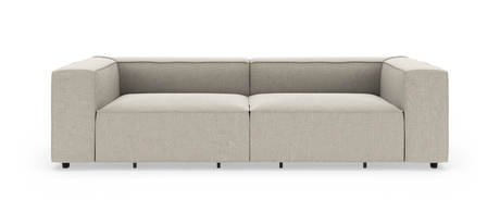 Beige, moderne 2-personers sofa med brede armlæn på hvid baggrund, set lige forfra.
