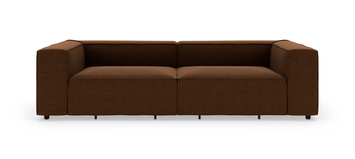Brun 2-personers modulsofa i stof, frontvisning på hvid baggrund.