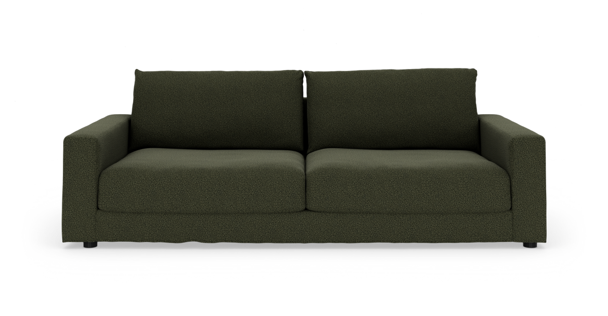 Mørkegrøn sofa med to sædehynder og lige armlæn, frilagt på hvid baggrund.
