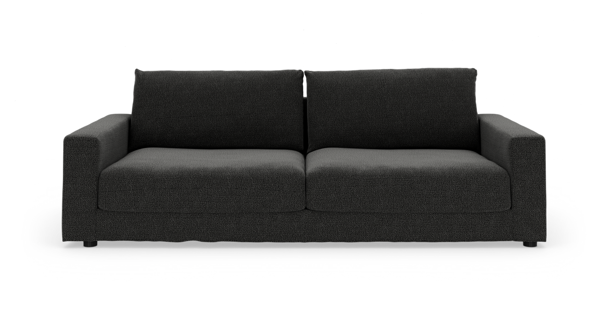 Mørkegrå 2-personers sofa med lige armlæn og to sæde- og ryghynder, frilagt på hvid baggrund.