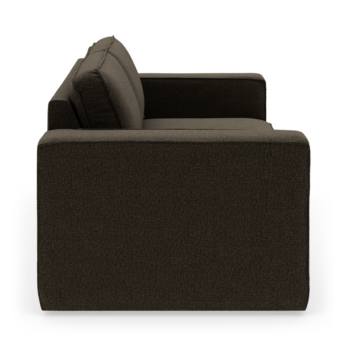 Sidevisning af en mørkebrun, moderne stofsofa på hvid baggrund.