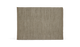 Rektangulært beige vævet tæppe med subtil struktur.