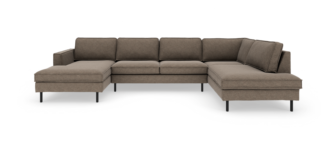 Brun U‑formet modulsofa med chaiselong i begge ender, frilagt mod hvid baggrund.
