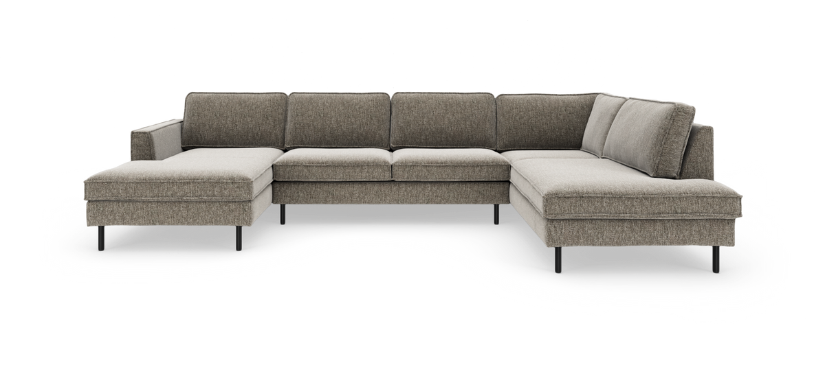 U‑formet hjørnesofa med chaiselonger i begge ender, gråbeige stof og sorte ben.