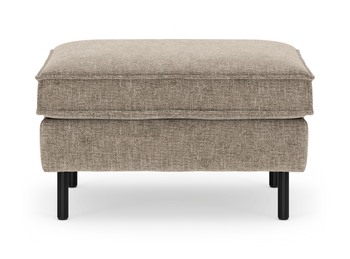 Beige fodskammel i stof med sorte cylinderben, frontvisning.