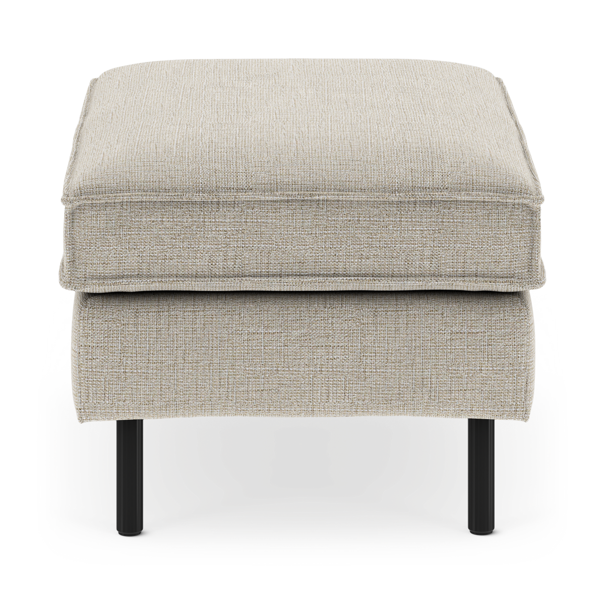 Beige puf i stof med sorte metalben, fotograferet lige forfra mod hvid baggrund.