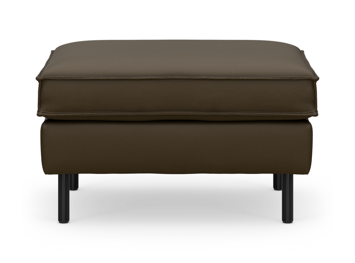 Mørkebrun ottoman/skammel i læderlook med sorte metalben, set forfra.