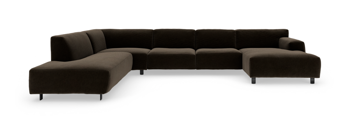Modulær mørkebrun L‑formet hjørnesofa med chaiselong, fritstående på hvid baggrund.