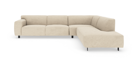 L-formet beige modulsofa med rundet chaiselong til højre, vist i studio på hvid baggrund.