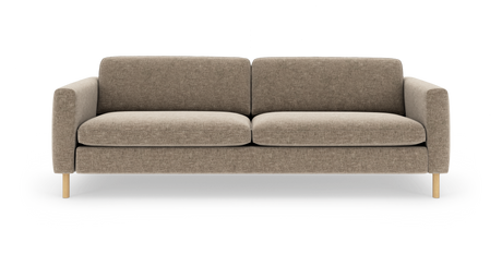 Beige stofsofa med træben, frontalt produktfoto på hvid baggrund.