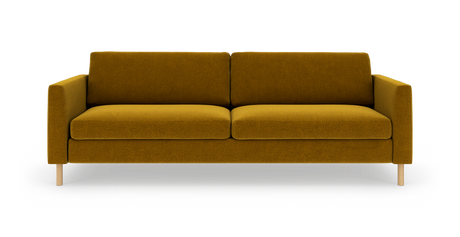 Sennepsgul tresæders sofa med lige armlæn og lyse træben, frilagt på hvid baggrund.