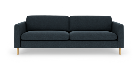 Mørkeblå tresæders sofa med lige armlæn og runde ben i lyst træ, frontvisning mod hvid baggrund.