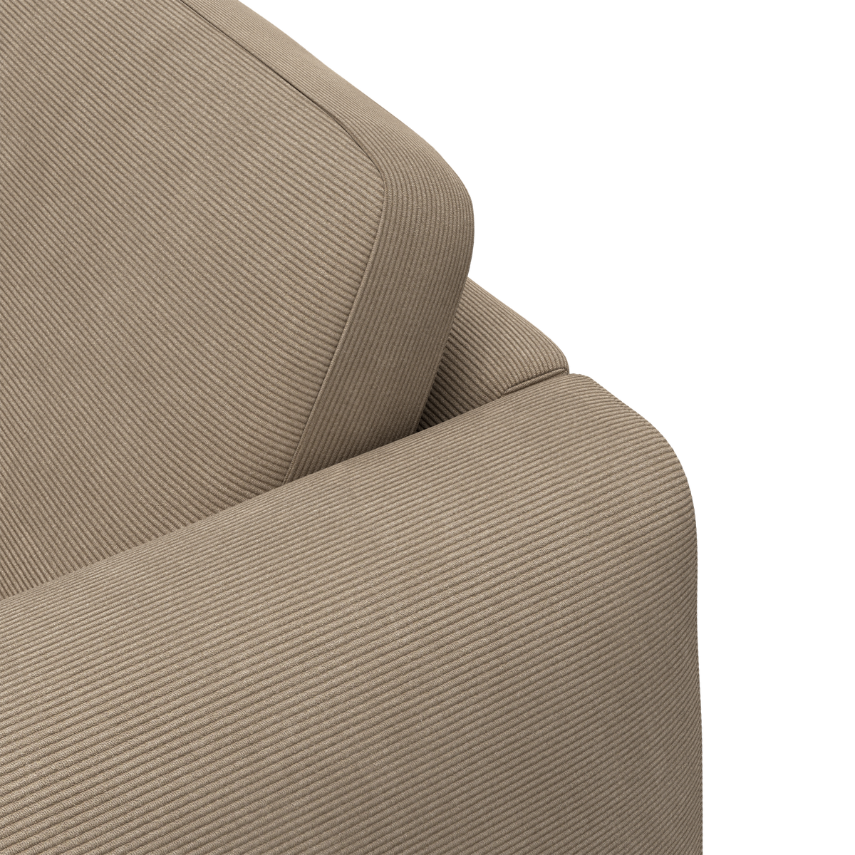 Nærbillede af beige rillet kordfløjl på en sofa – armlæn og ryghynde i varm neutral tone.