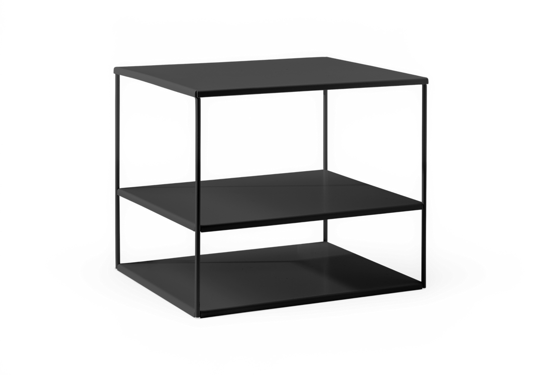 Sort metal sidebord med to hylder i kvadratisk, minimalistisk design.
