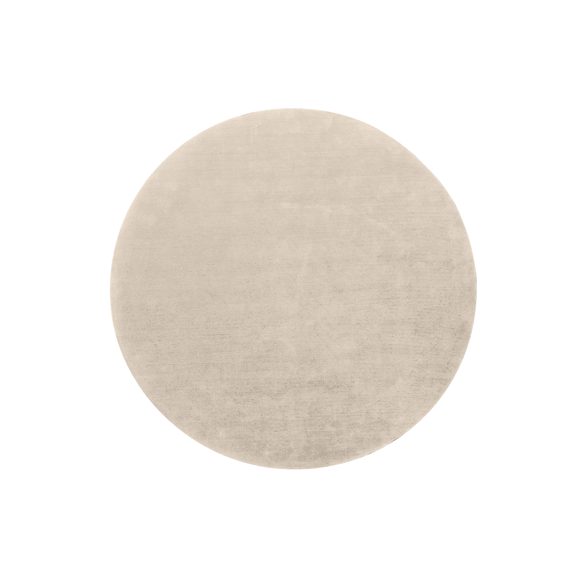 Beige rundt tæppe med subtil meleret, tekstureret overflade.