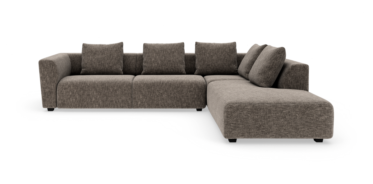 Modulær hjørnesofa i stof med chaiselong til højre, brungrå, fire ryghynder og to ekstra puder.