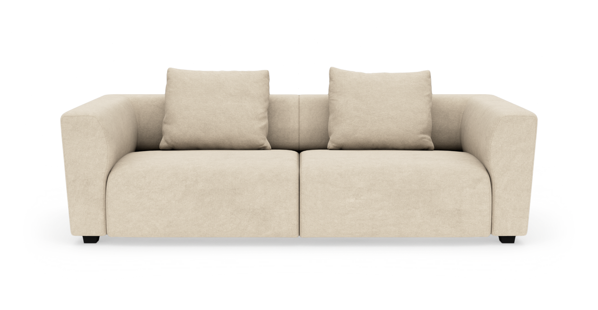Beige 2-personers sofa med to ryghynder og brede armlæn, set forfra på hvid baggrund.