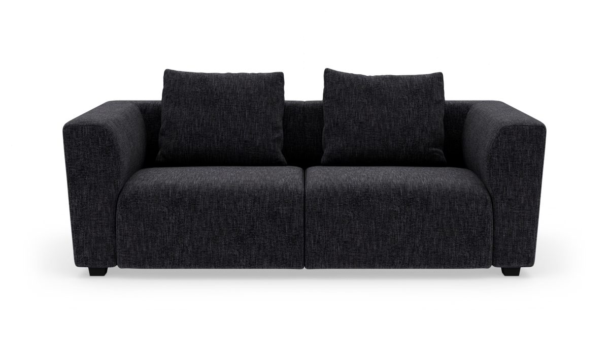 Mørkegrå 2-personers sofa med brede armlæn og to ryghynder, frilagt på hvid baggrund.