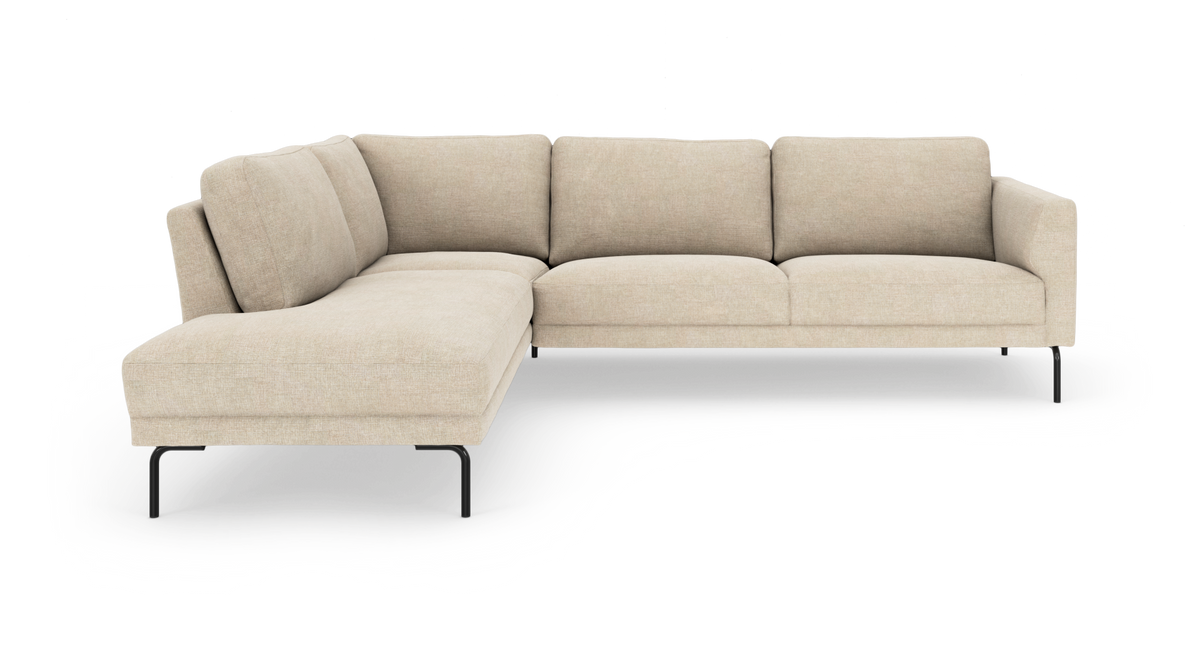 Beige L‑formet modulsofa med venstre chaiselong og sorte metalben på hvid baggrund.