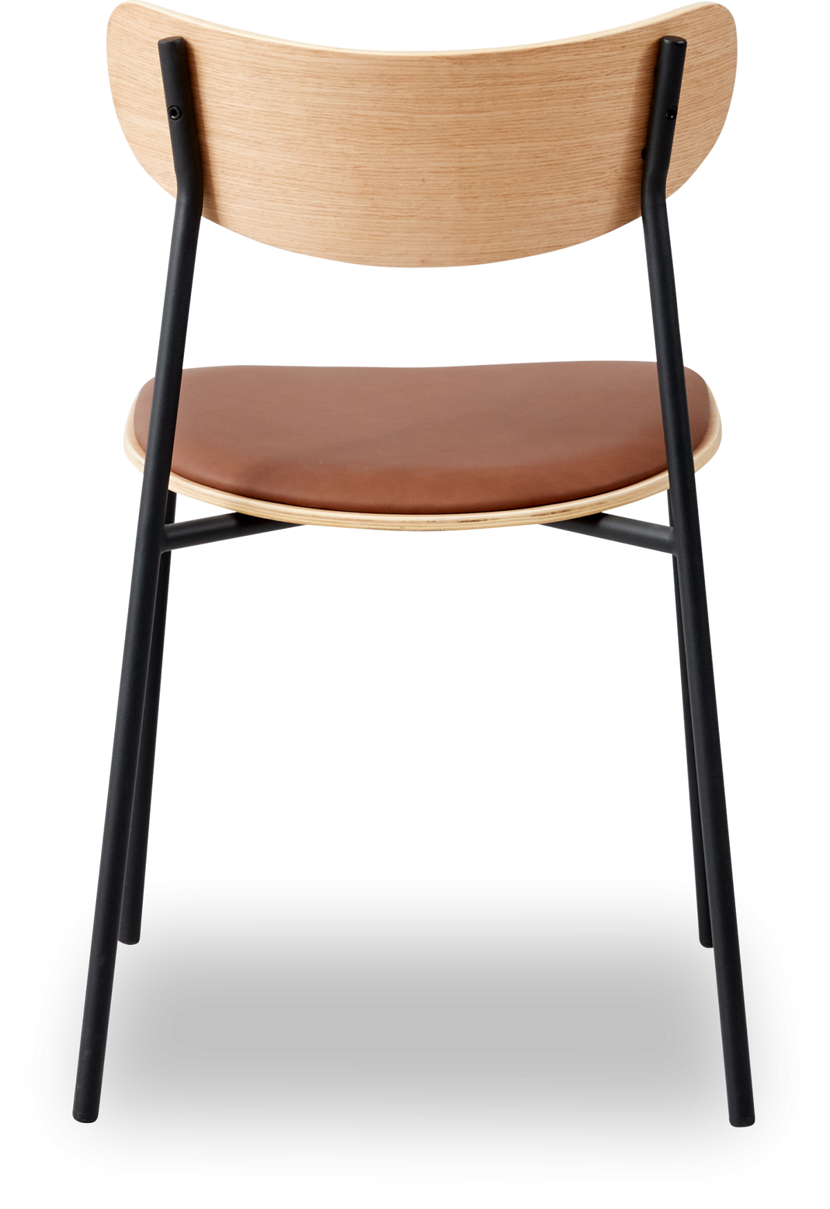 Moderne stol i lyst træ med sort metalstel og brun sæde, set bagfra.
