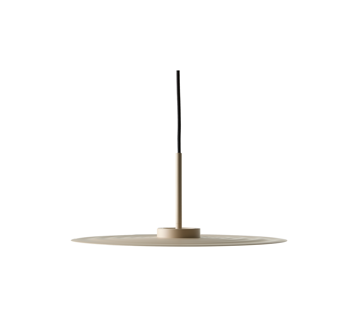 Minimalistisk beige lysestage med lodret stang og rund, bølgeformet base på sort baggrund.