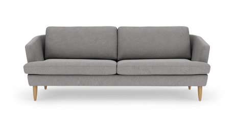 Grå 3-personers sofa med lyse træben, fotograferet forfra mod hvid baggrund.