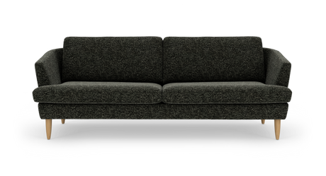 Mørkegrå 3‑personers sofa med lyse træben i frontvisning, frilagt på hvid baggrund.