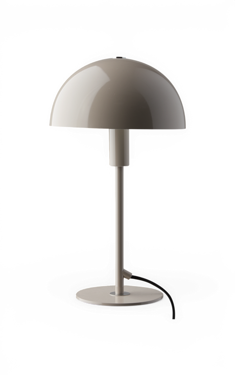 Bordlampe med halvkupet skærm i beige/taupe, blank finish og sort ledning.