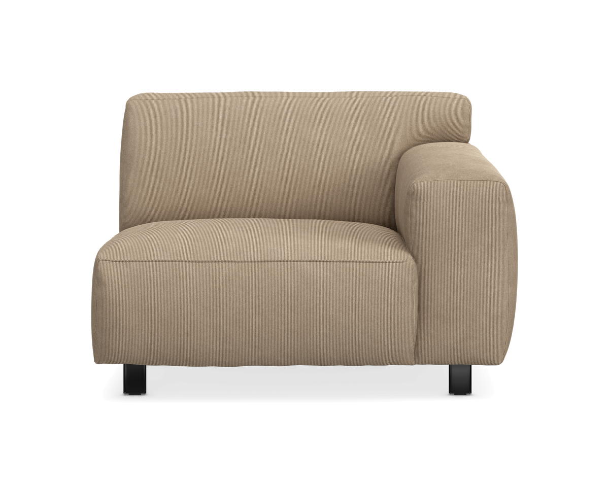 Beige modulsofa endemodul med højre armlæn, frontvisning på sorte ben.