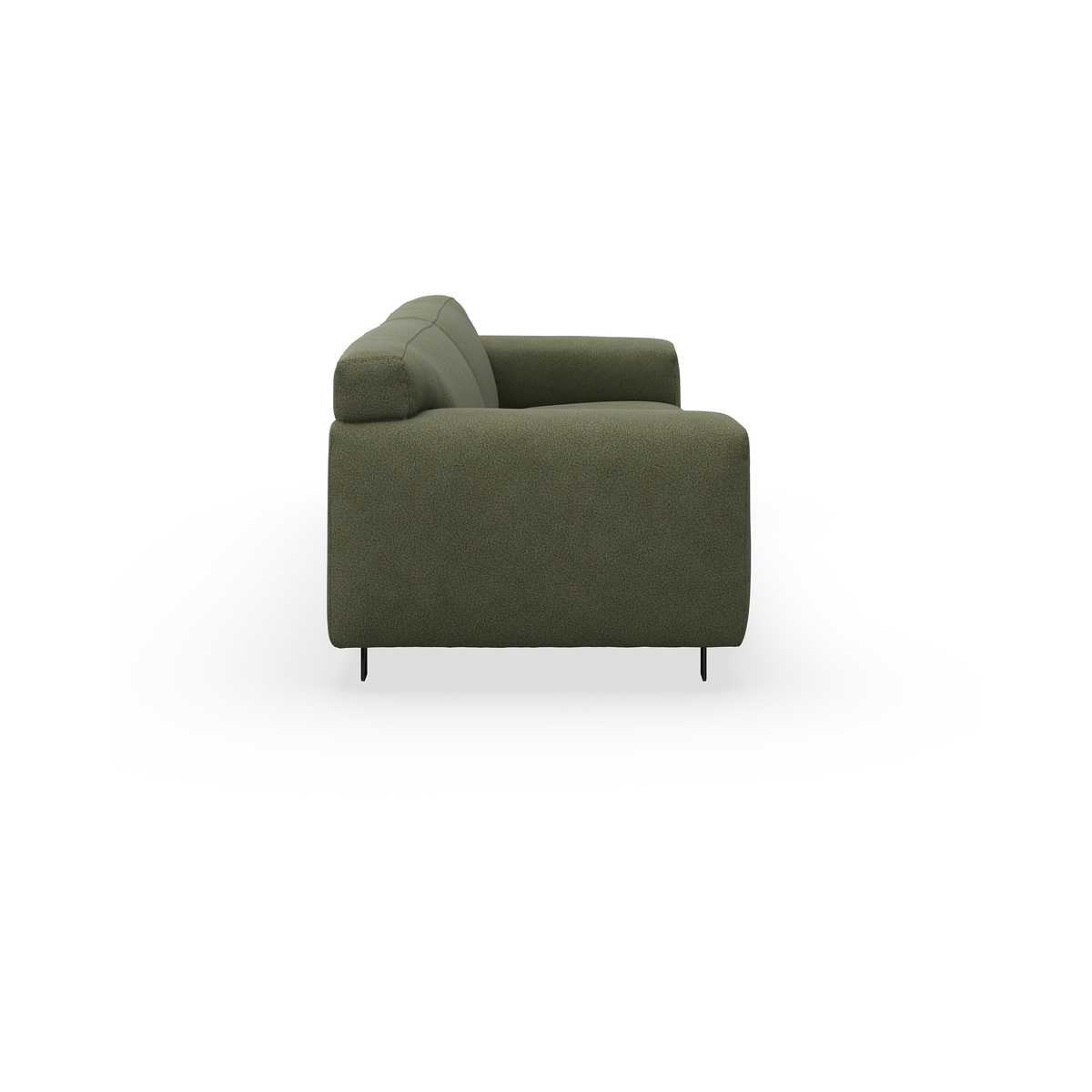 Grøn sofa set fra siden på hvid baggrund.