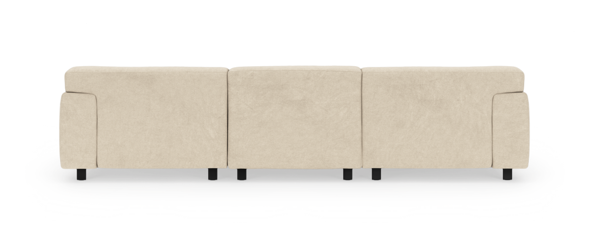 Beige tresæders sofa set bagfra på hvid studiobaggrund, med sorte ben og tre modulære rygsektioner.