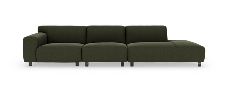 Modulsofa i mørkegrønt stof med højre chaiselong, frilagt på hvid baggrund.