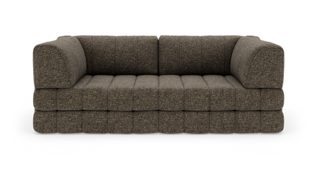 Brun modulsofa med dybe sædehynder, frilagt på hvid baggrund.
