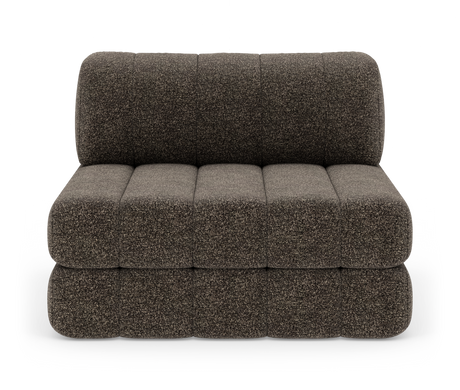Modulsofa i mørkebrun tekstil, tosædet med afrundede puder og kanalsyet sæde, frilagt på hvid baggrund.