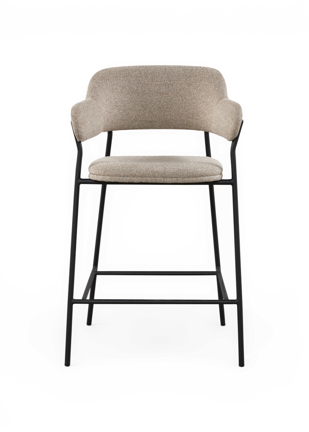 Barstol med beige polstring og sort metalstel set forfra.