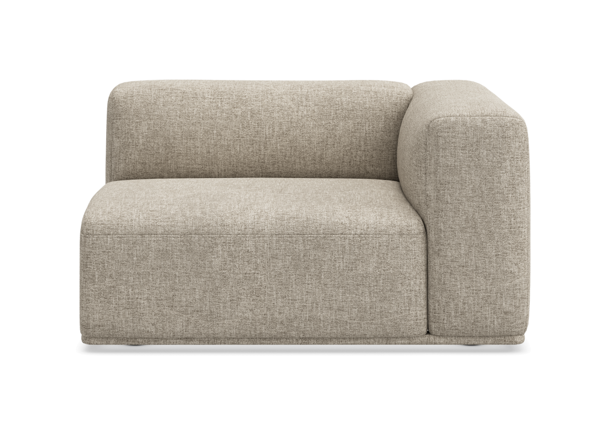 Beige modulsofa, hjørnemodul med højre armlæn i stof – frilagt frontvisning.