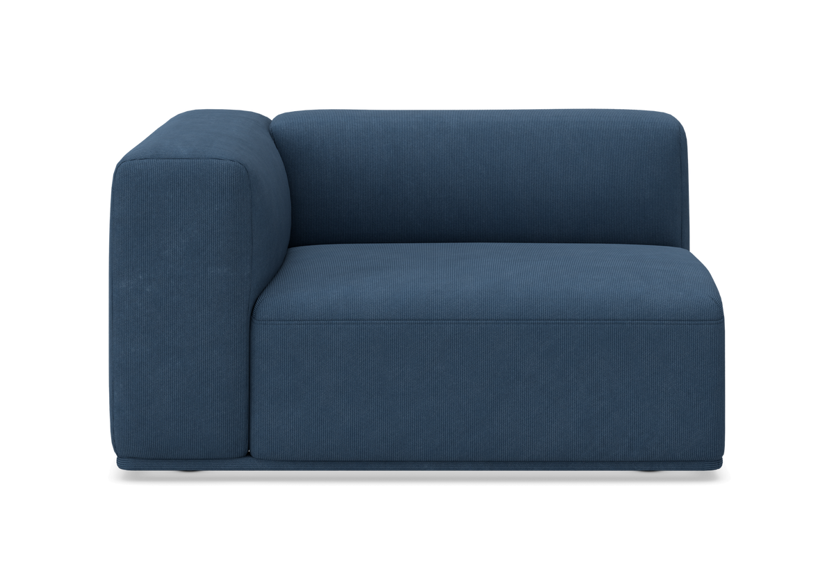 Blåt modulært sofa-hjørnemodul med venstre armlæn, frontvisning på transparent baggrund.